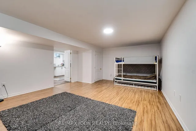 Additional image 37 of 1219 Larny Crt