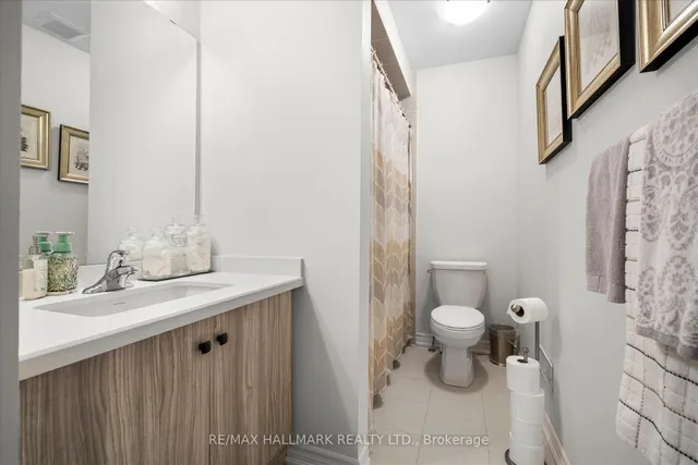 Additional image 42 of 109 Halliford Pl