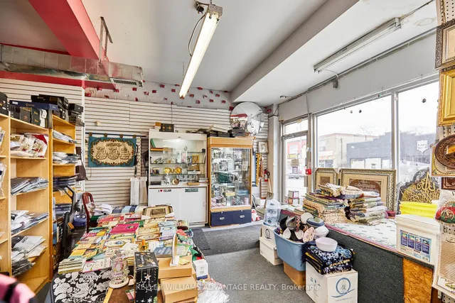 Additional image 32 of 1395 Gerrard St