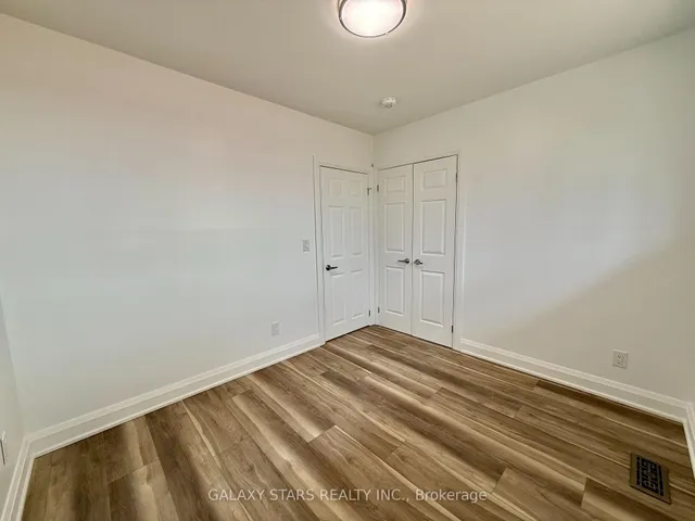 Additional image 17 of 57 Moorecroft Cres