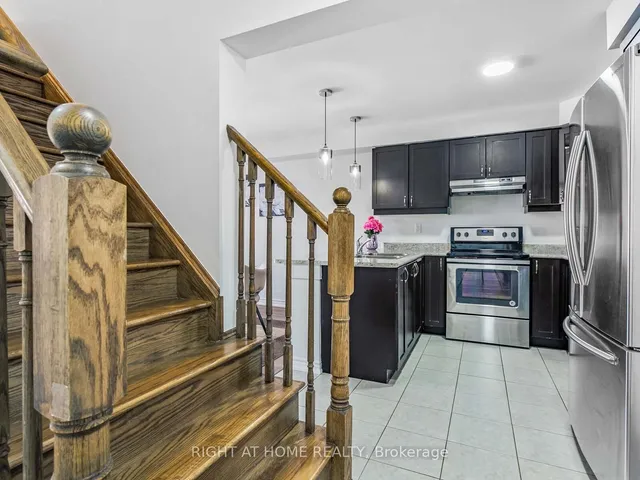 Additional image 24 of 651 Laking Terr