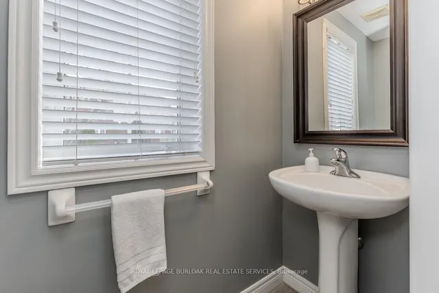 Additional image 27 of 2382 Emerson Dr