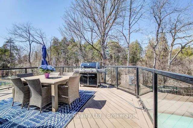 Additional image 18 of 76 Underhill Cres
