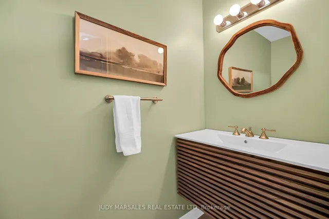 Additional image 17 of 6 Tinder Lane