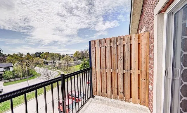 Additional image 12 of 45 Cedarhill Cres Unit 4D