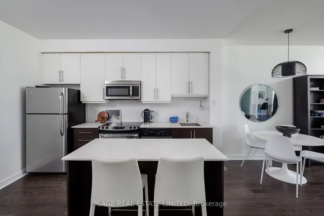 Additional image 3 of 1171 Queen St Unit 307