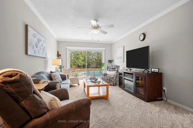 Additional image 21 of 2173 Deyncourt Dr