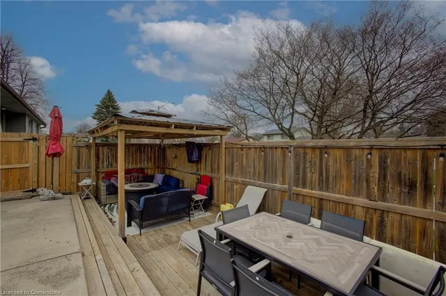 Additional image 27 of 93 Montcalm Dr