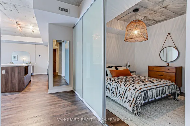 Additional image 27 of 560 King St Unit 516