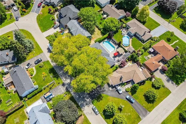 Additional image 43 of 56 Oakley Crt