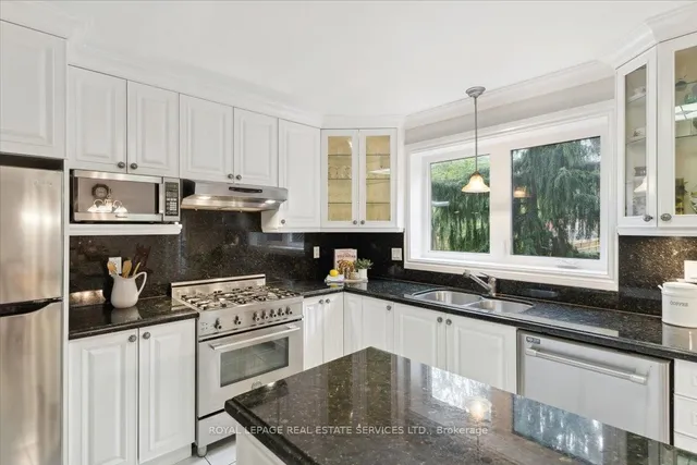 Additional image 14 of 116 Clement Rd