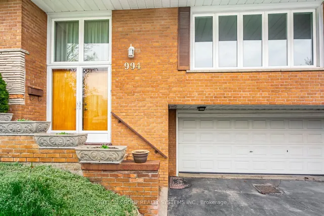Additional image 2 of 994 Streamway Cres