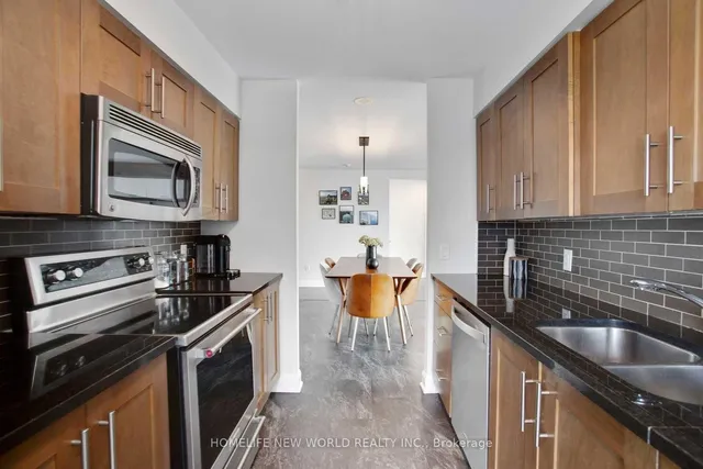 Additional image 17 of 2181 Yonge St Unit 2105