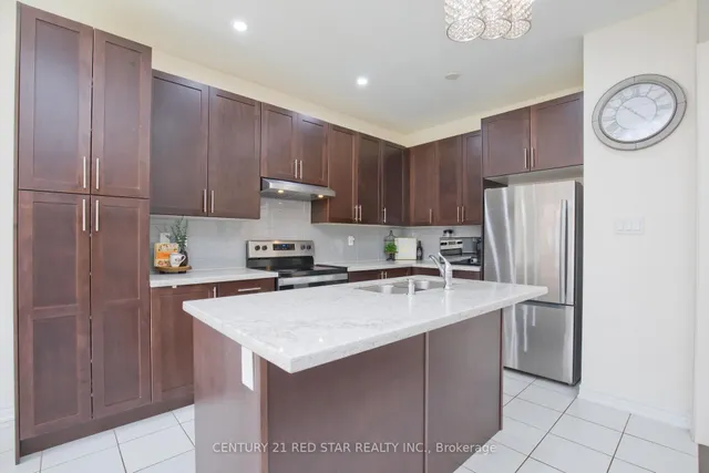 Additional image 38 of 633 Brisdale Dr