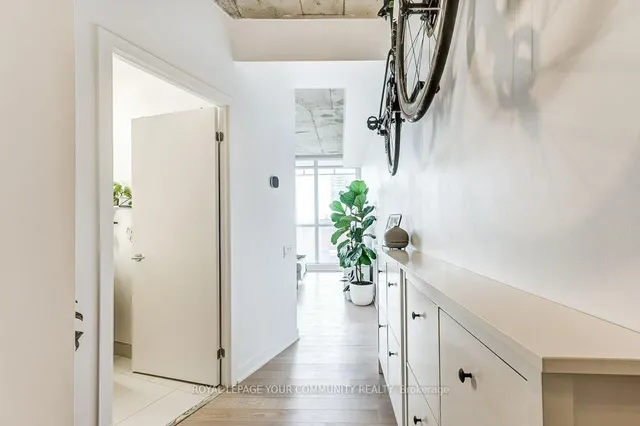 Additional image 4 of 318 King St Unit 907