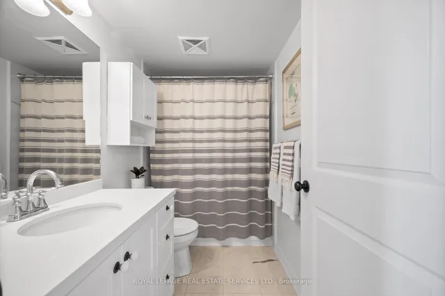 Additional image 25 of 61 Heintzman St Unit 812