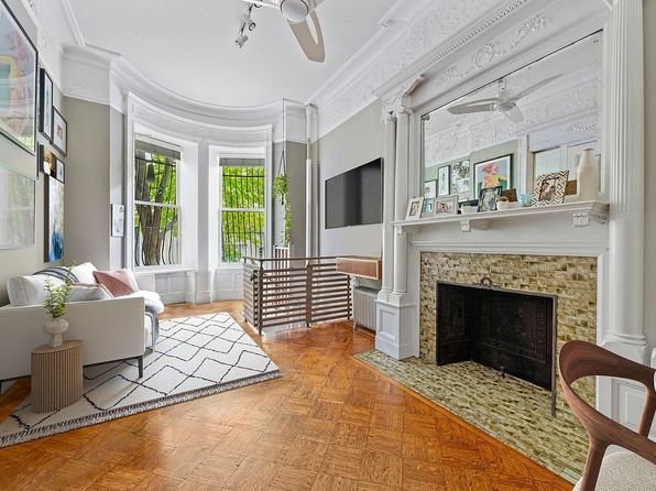 61 W 88th St APT 1F, New York, NY 10024