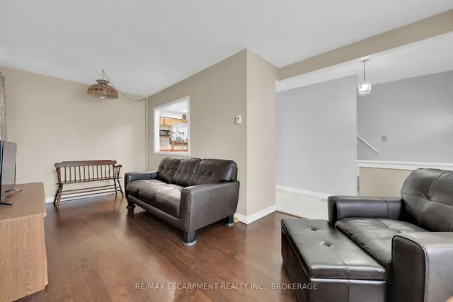 Additional image 16 of 164 Campbell Ave