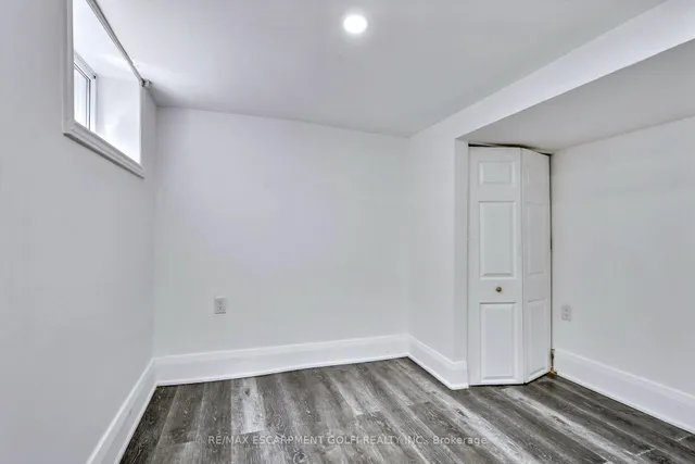 Additional image 28 of 1161 King St