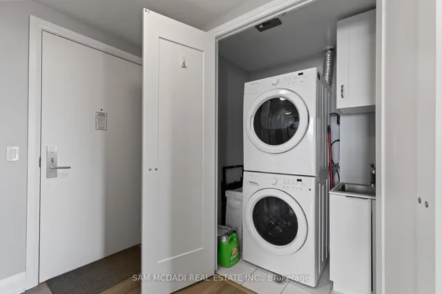 Additional image 28 of 56 Annie Craig Dr Unit 2101