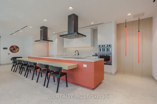 Additional image 8 of 36 Zorra St Unit 2809