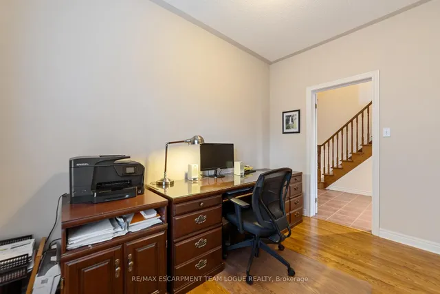 Additional image 17 of 2108 DALECROFT Cres