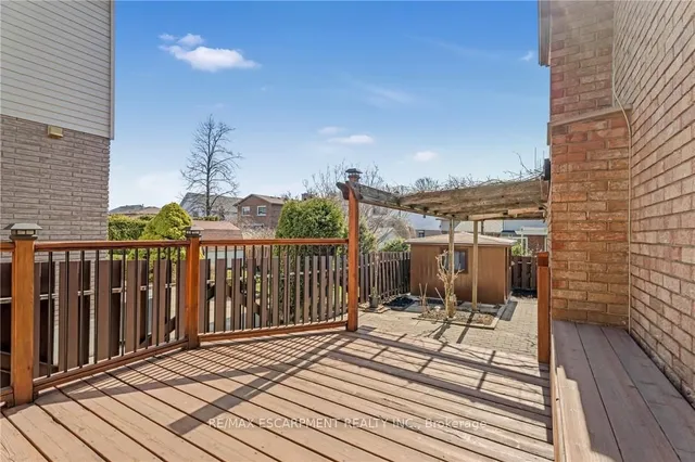 Additional image 39 of 36 Skylark Dr