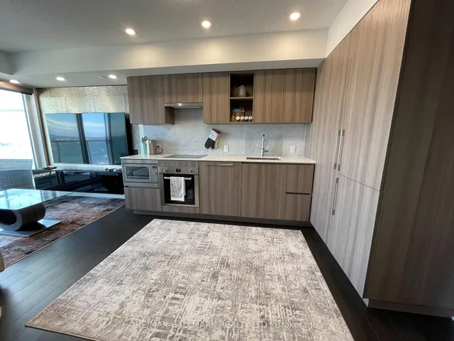 Additional image 7 of 17 Bathurst St Unit 2201