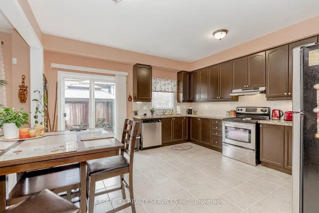 Additional image 13 of 50 Young Dr