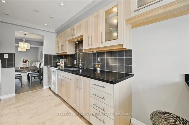 Additional image 7 of 2338 Malcolm Cres