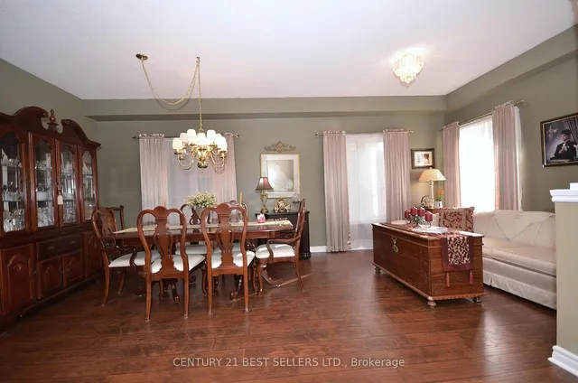 Additional image 7 of 9 Coin St