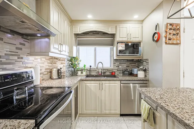 Additional image 9 of 140 Leeward Glwy Unit 315