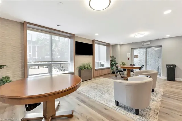 Additional image 23 of 399 Queen St Unit 217