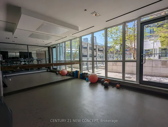 Additional image 13 of 210 Simcoe St Unit 613