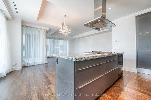 Additional image 17 of 206 Bloor St Unit 801