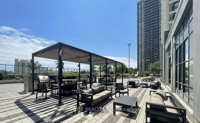 Additional image 22 of 5 Mabelle Ave Unit 733