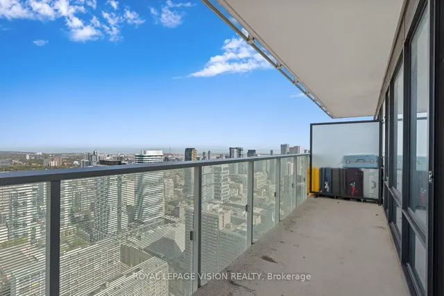 Additional image 10 of 501 Yonge St Unit 4508