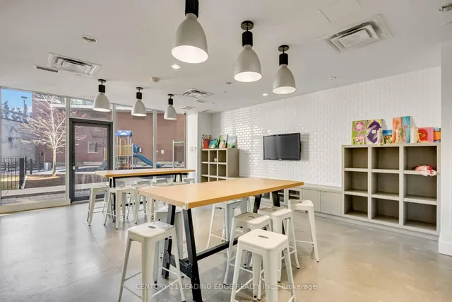 Additional image 26 of 10 Park Lawn Rd Unit 621