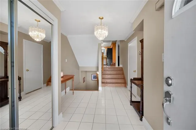 Additional image 7 of 1182 Upper Wentworth St