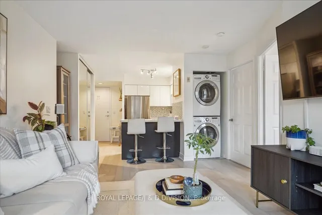 Additional image 8 of 311 Richmond St Unit 701