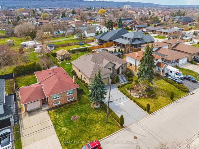 Additional image 41 of 388 Hemlock Ave