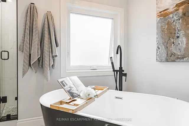 Additional image 6 of 2170 Coldwater St