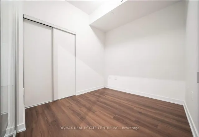 Additional image 8 of 2433 Dufferin St Unit 311