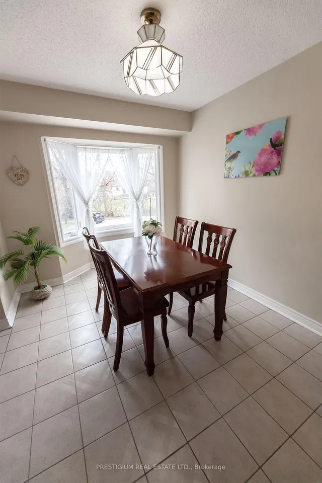 Additional image 12 of 25 Cardwell Ave Unit 30