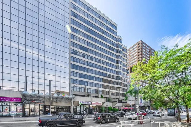 Additional image 42 of 900 Yonge St Unit 201