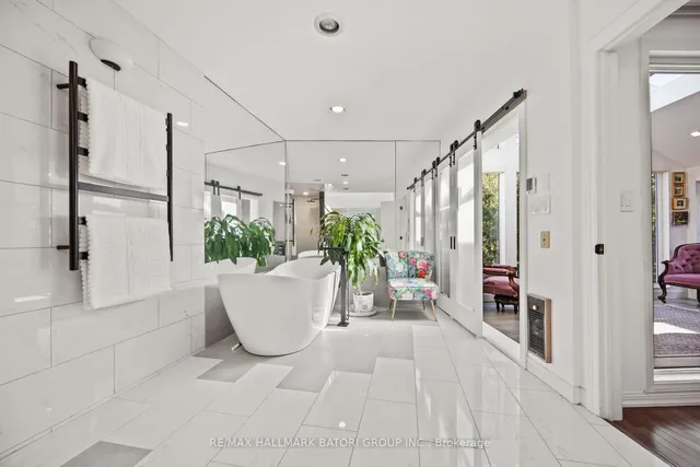 Additional image 31 of 63 St Clements Ave