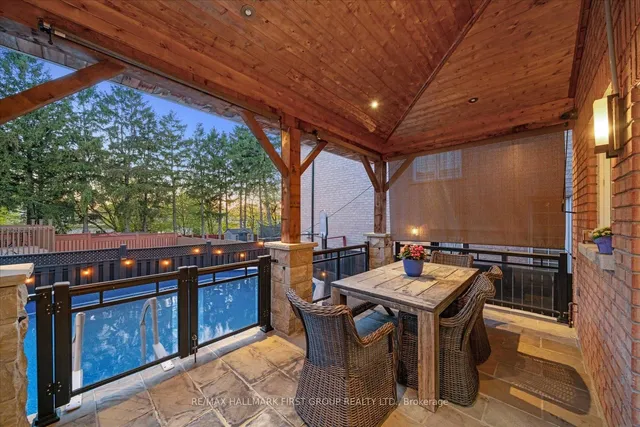 Additional image 36 of 60 Brenda Cres