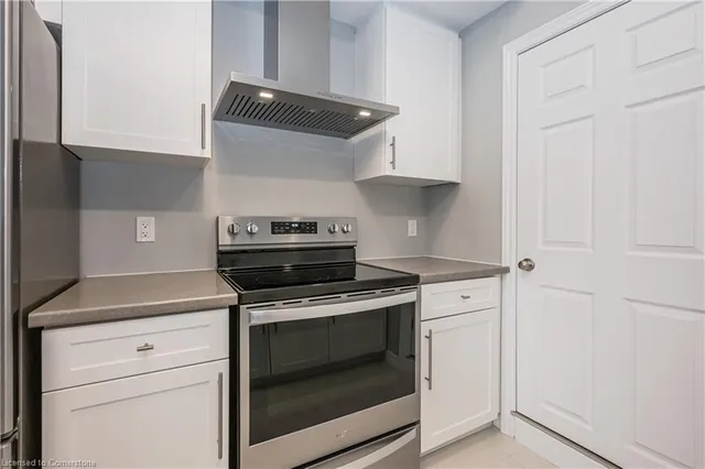 Additional image 10 of 30 Oat Lane