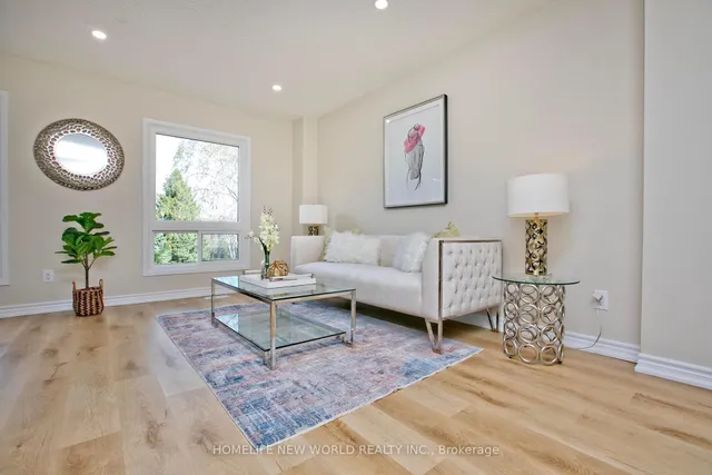 Additional image 2 of 98 Seamist Cres