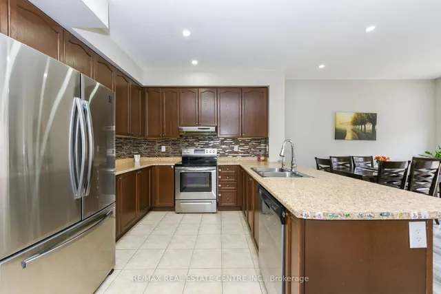 Additional image 14 of 658 Best Rd